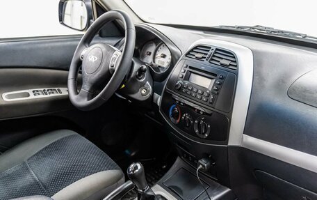 Chery Tiggo (T11), 2010 год, 678 000 рублей, 30 фотография