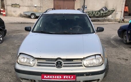 Volkswagen Golf IV, 1999 год, 170 000 рублей, 1 фотография