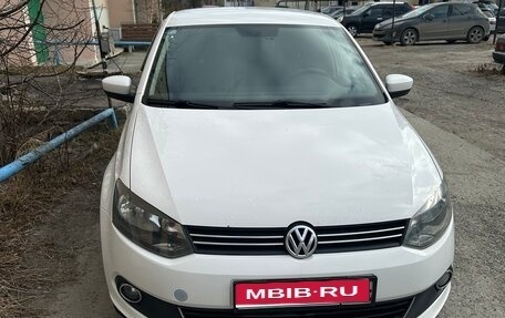 Volkswagen Polo VI (EU Market), 2012 год, 830 000 рублей, 1 фотография
