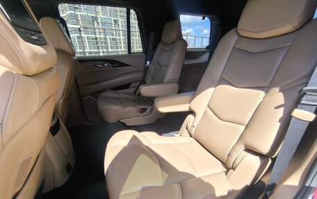 Cadillac Escalade IV, 2018 год, 5 400 000 рублей, 17 фотография