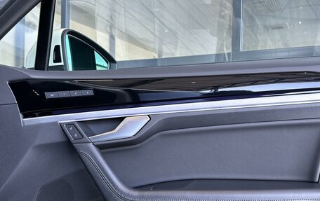 Volkswagen Touareg III, 2020 год, 5 770 000 рублей, 28 фотография