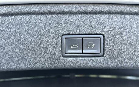 Volkswagen Touareg III, 2020 год, 5 770 000 рублей, 33 фотография