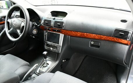 Toyota Avensis III рестайлинг, 2006 год, 697 000 рублей, 9 фотография
