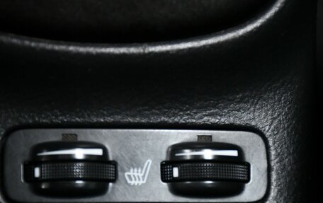 Toyota Avensis III рестайлинг, 2006 год, 697 000 рублей, 19 фотография
