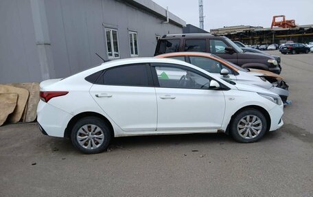 Hyundai Solaris II рестайлинг, 2018 год, 505 400 рублей, 2 фотография