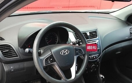 Hyundai Solaris II рестайлинг, 2016 год, 1 028 000 рублей, 7 фотография