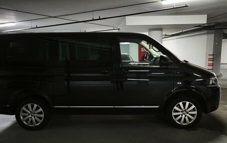 Volkswagen Multivan T5, 2012 год, 2 253 000 рублей, 3 фотография