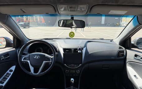 Hyundai Solaris II рестайлинг, 2012 год, 800 000 рублей, 7 фотография