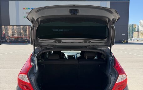 Hyundai Solaris II рестайлинг, 2012 год, 800 000 рублей, 6 фотография