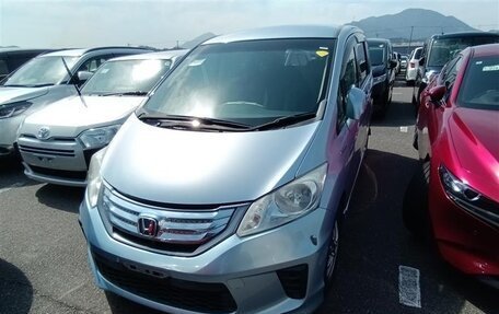 Honda Freed I, 2012 год, 755 000 рублей, 3 фотография
