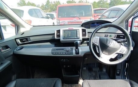 Honda Freed I, 2012 год, 755 000 рублей, 16 фотография