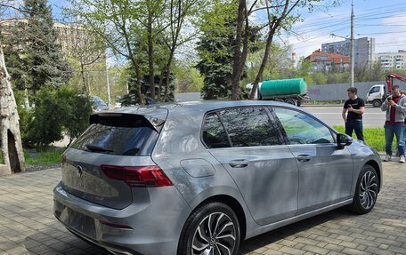 Volkswagen Golf VIII, 2022 год, 1 988 000 рублей, 3 фотография