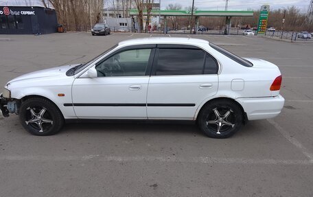 Isuzu Gemini IV, 2000 год, 215 000 рублей, 3 фотография