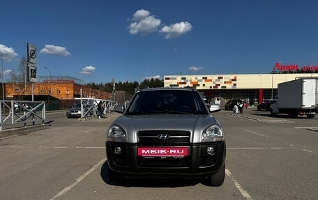 Hyundai Tucson III, 2006 год, 810 000 рублей, 3 фотография