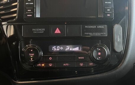 Mitsubishi Outlander III рестайлинг 3, 2013 год, 1 510 000 рублей, 15 фотография