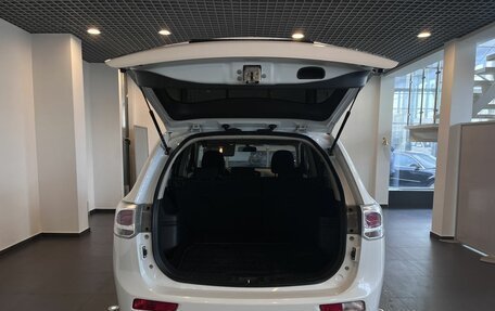 Mitsubishi Outlander III рестайлинг 3, 2013 год, 1 510 000 рублей, 36 фотография