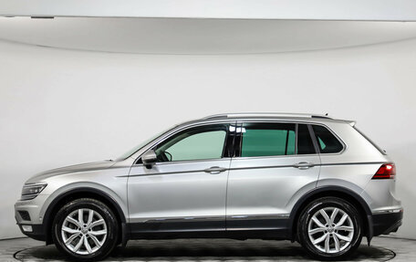 Volkswagen Tiguan II, 2017 год, 2 299 000 рублей, 8 фотография