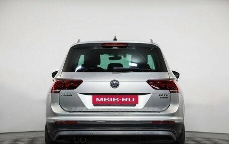 Volkswagen Tiguan II, 2017 год, 2 299 000 рублей, 6 фотография