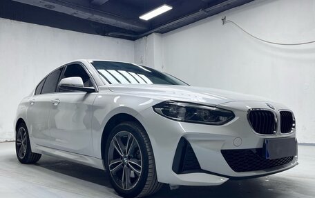 BMW 1 серия, 2022 год, 1 755 000 рублей, 3 фотография