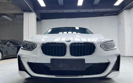 BMW 1 серия, 2022 год, 1 755 000 рублей, 2 фотография