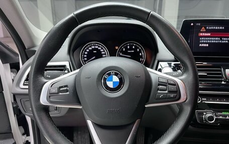 BMW 1 серия, 2022 год, 1 755 000 рублей, 11 фотография