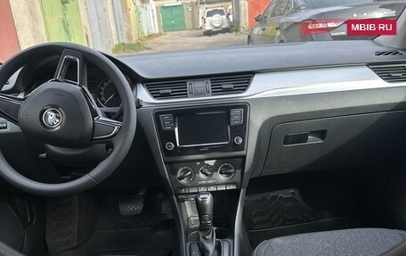 Skoda Rapid I, 2017 год, 1 100 000 рублей, 11 фотография