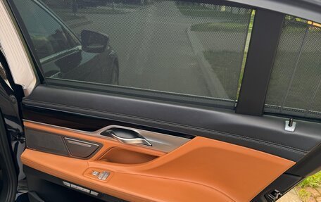 BMW 7 серия, 2016 год, 5 250 000 рублей, 13 фотография