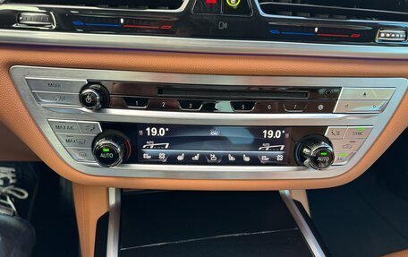 BMW 7 серия, 2016 год, 5 250 000 рублей, 28 фотография