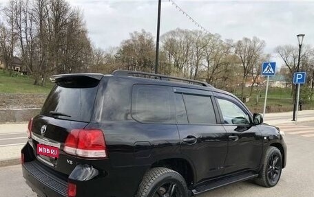Toyota Land Cruiser 200, 2007 год, 2 520 000 рублей, 4 фотография