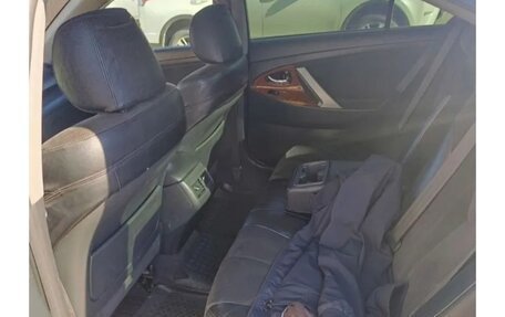Toyota Camry, 2010 год, 900 000 рублей, 7 фотография