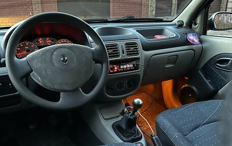 Renault Symbol I, 2002 год, 165 000 рублей, 13 фотография