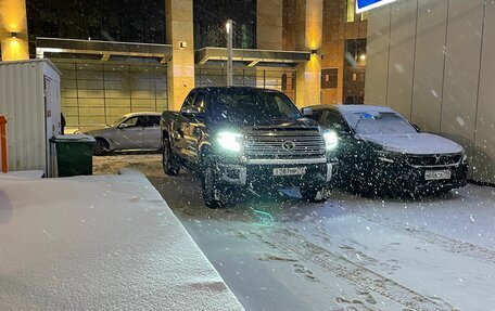 Toyota Tundra II, 2014 год, 5 800 000 рублей, 8 фотография