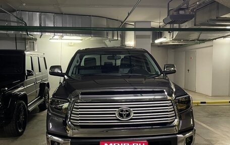 Toyota Tundra II, 2014 год, 5 800 000 рублей, 9 фотография