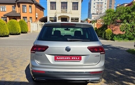 Volkswagen Tiguan II, 2018 год, 2 800 000 рублей, 6 фотография