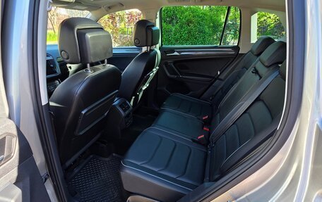 Volkswagen Tiguan II, 2018 год, 2 800 000 рублей, 14 фотография