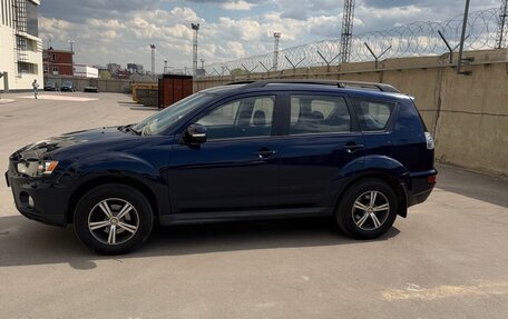 Mitsubishi Outlander III рестайлинг 3, 2011 год, 1 340 000 рублей, 4 фотография