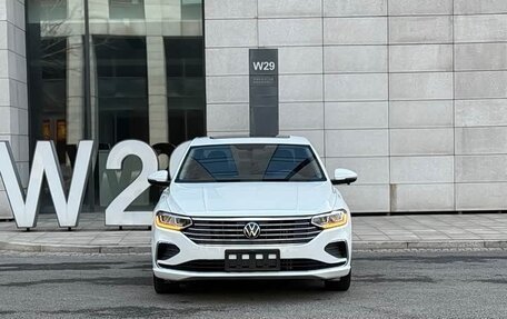 Volkswagen Lavida, 2023 год, 1 258 900 рублей, 2 фотография