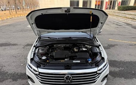 Volkswagen Lavida, 2023 год, 1 258 900 рублей, 10 фотография