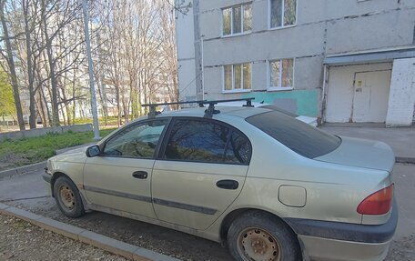 Toyota Avensis III рестайлинг, 1999 год, 300 000 рублей, 3 фотография