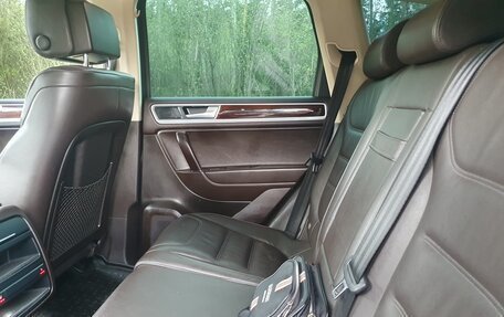 Volkswagen Touareg III, 2013 год, 1 980 000 рублей, 6 фотография