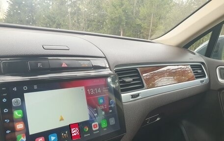 Volkswagen Touareg III, 2013 год, 1 980 000 рублей, 7 фотография