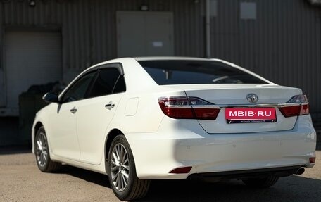 Toyota Camry, 2016 год, 2 390 000 рублей, 4 фотография