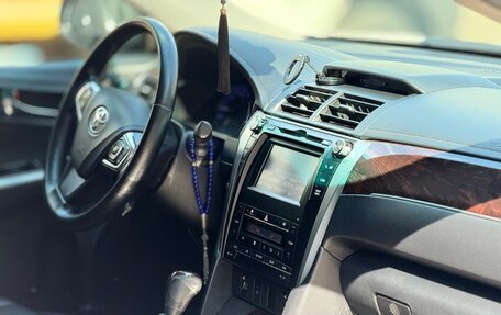 Toyota Camry, 2016 год, 2 390 000 рублей, 18 фотография