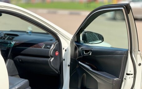 Toyota Camry, 2016 год, 2 390 000 рублей, 17 фотография