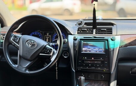 Toyota Camry, 2016 год, 2 390 000 рублей, 19 фотография