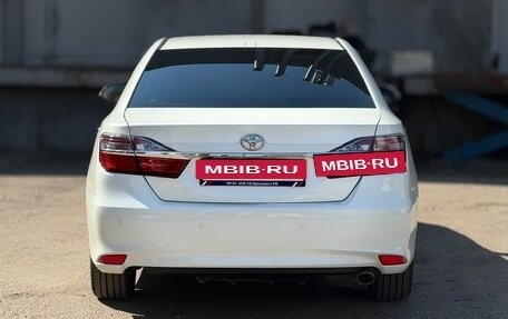 Toyota Camry, 2016 год, 2 390 000 рублей, 6 фотография