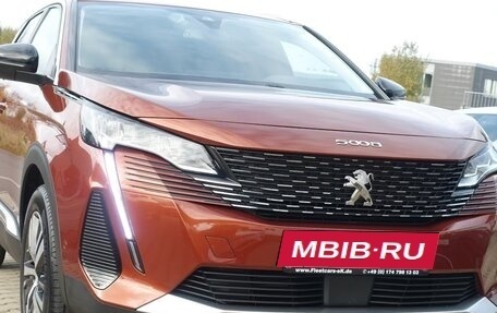 Peugeot 5008 II, 2022 год, 3 201 000 рублей, 2 фотография