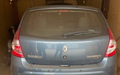 Renault Sandero I, 2013 год, 900 000 рублей, 1 фотография