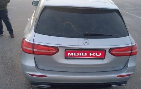 Mercedes-Benz E-Класс, 2018 год, 2 650 000 рублей, 1 фотография