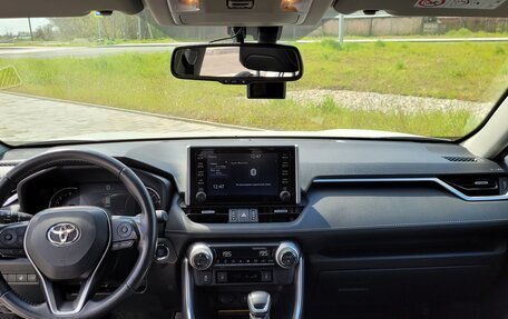 Toyota RAV4, 2021 год, 3 500 000 рублей, 22 фотография